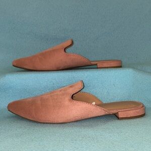 A NEW DAY Velma pink faux suede pointed closed toe slip on mules NEW size 9